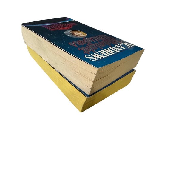 Set of 2 V.C. Andrew’s Cutler Series books #3&4 1992 paperbacks Used - Picture 5 of 7